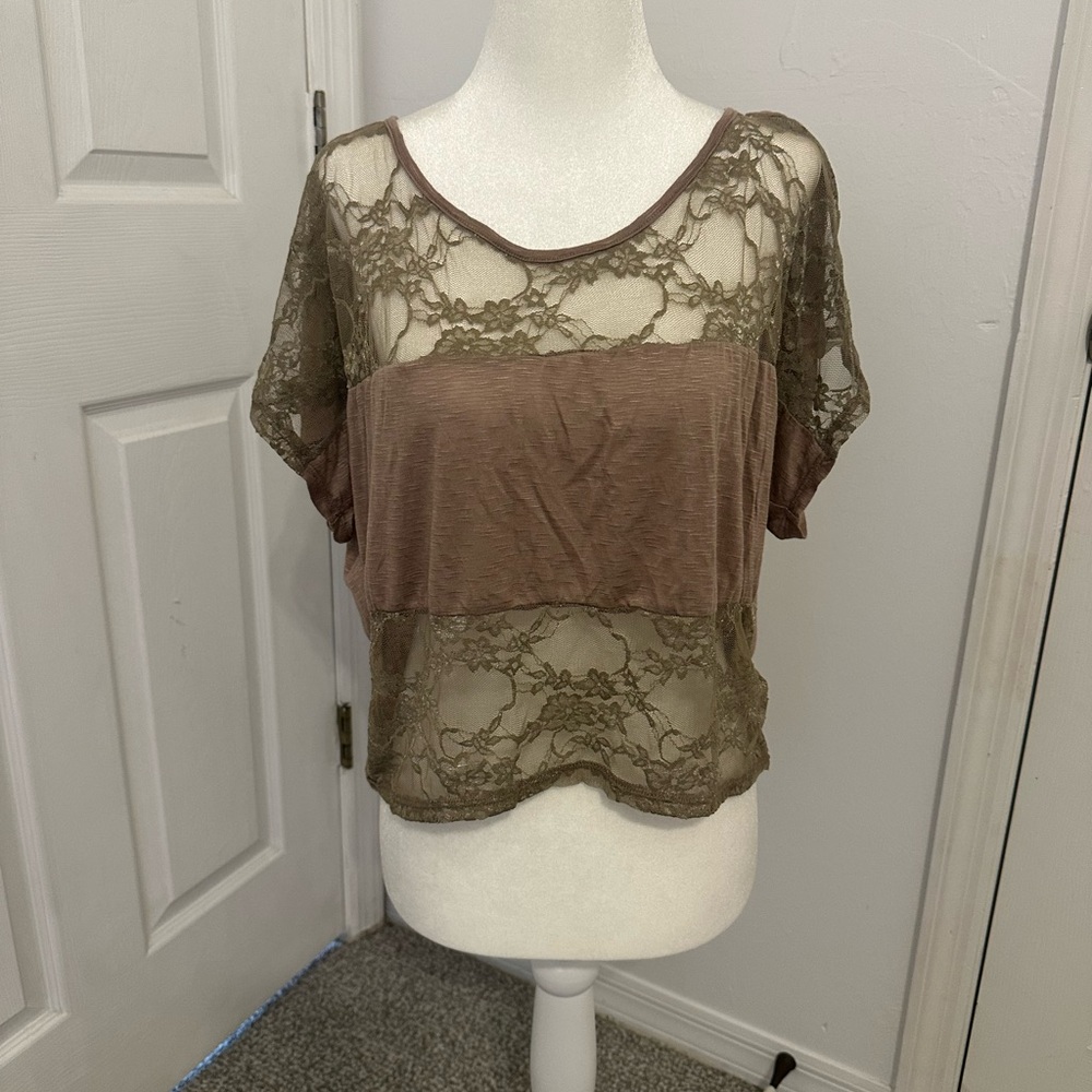 NWT Sheer Lace Overlay Brown Crop Top